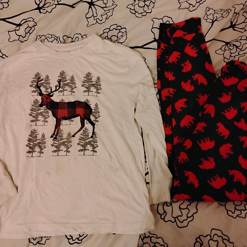 Kids Pajamas Set with Reindeer and Bear Print - White and Black